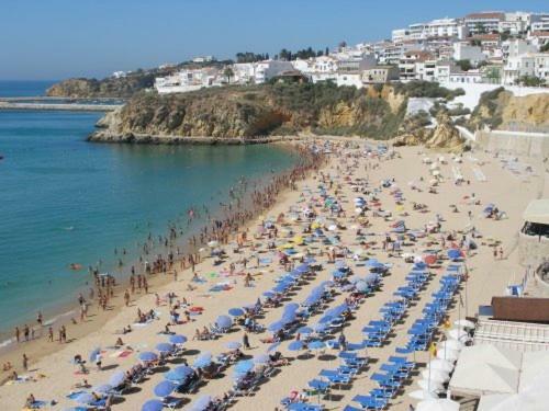 Apartamento De Praia - Αλμπουφέιρα Εξωτερικό φωτογραφία